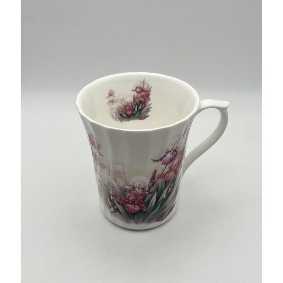 Vintage Royal Patrician Fine Bone China Pink Rose Floral Coffee Mug Tea Cup - Picture 2 of 6